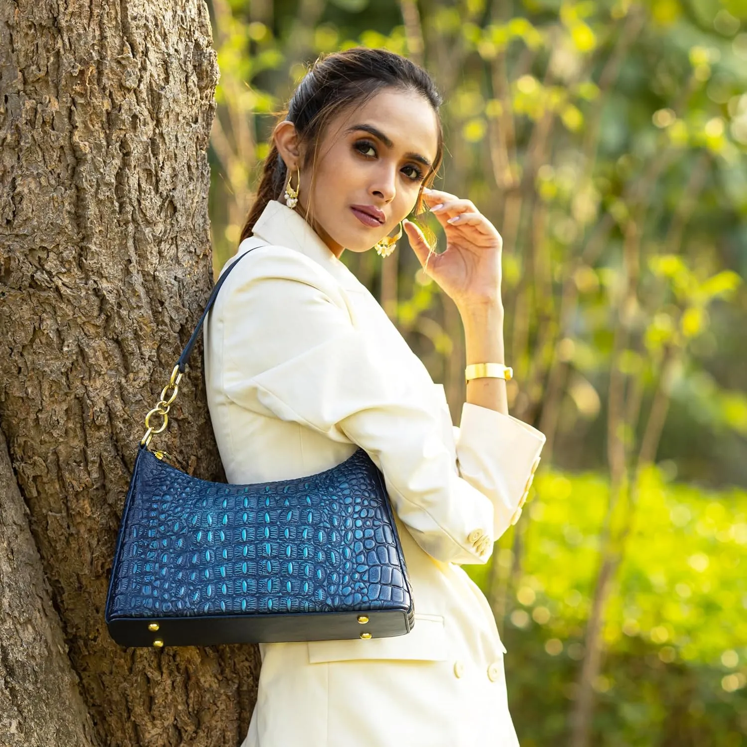 Anuschka Hobo with Chain Strap-707