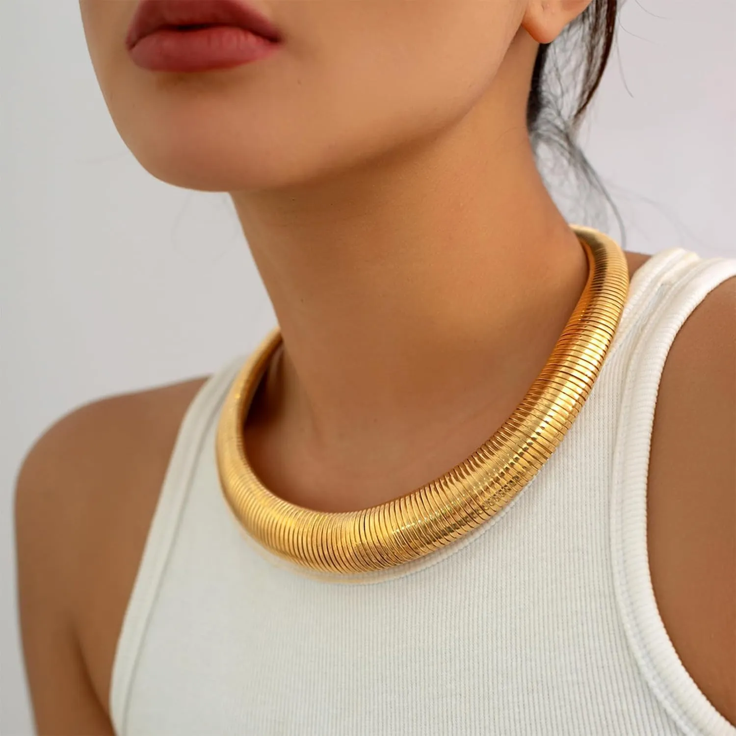 Chunky Gold Necklace for Women Gold Statement Necklace Thick Snake Chain Necklace Chunky Collar Necklace Twisted Gold Choker Necklaces Layered Gold Necklaces Jewelry for Women (Gold-C)