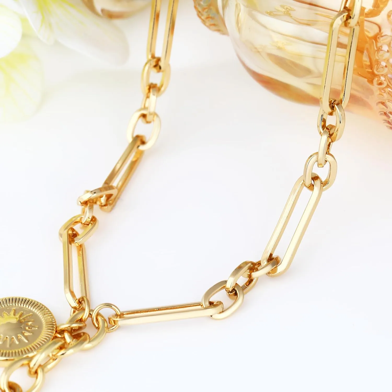 Chunky Gold Sun Heart Pendant Charm Necklace for Women 18K Gold Plated Thick Paperclip Chain Choker Necklaces Hip Hop Valentines Day Gift Jewelry