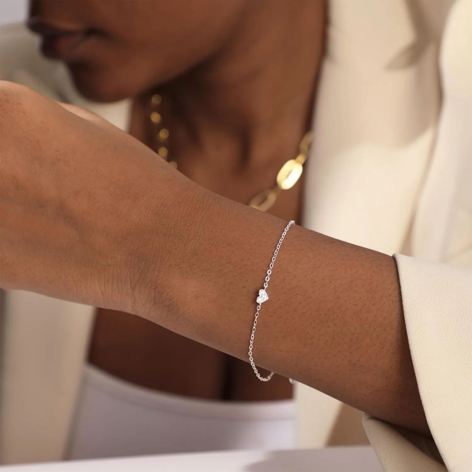 Dainty Gold Bracelets for Women Cute Tiny Sideways Cross Bracelets Delicate Heart-Shaped Bracelet Cute Handmade Wedding Jewelry Gift