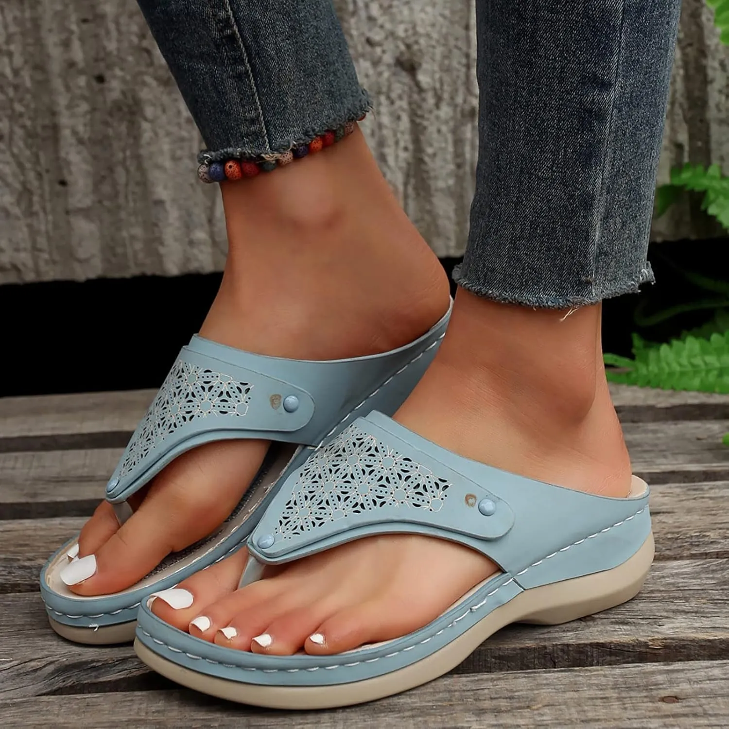 Flats Sandals for Women Orthopedic Bohemian Breathable Open Toe Fashion 2025 Summer Walking Thong Shoe