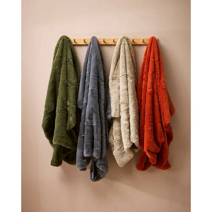 Luxe Throw (Polyester)