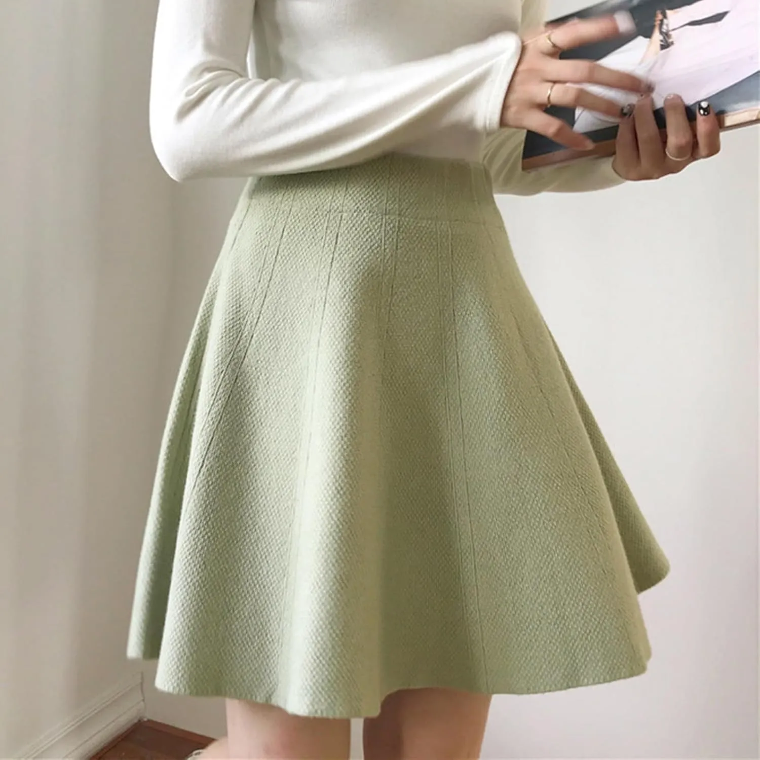 Oplxuo Women's Fall Mini Skirts Knit High Waisted A-Line Short Skirt Solid Color Pleated Club Party Skirts