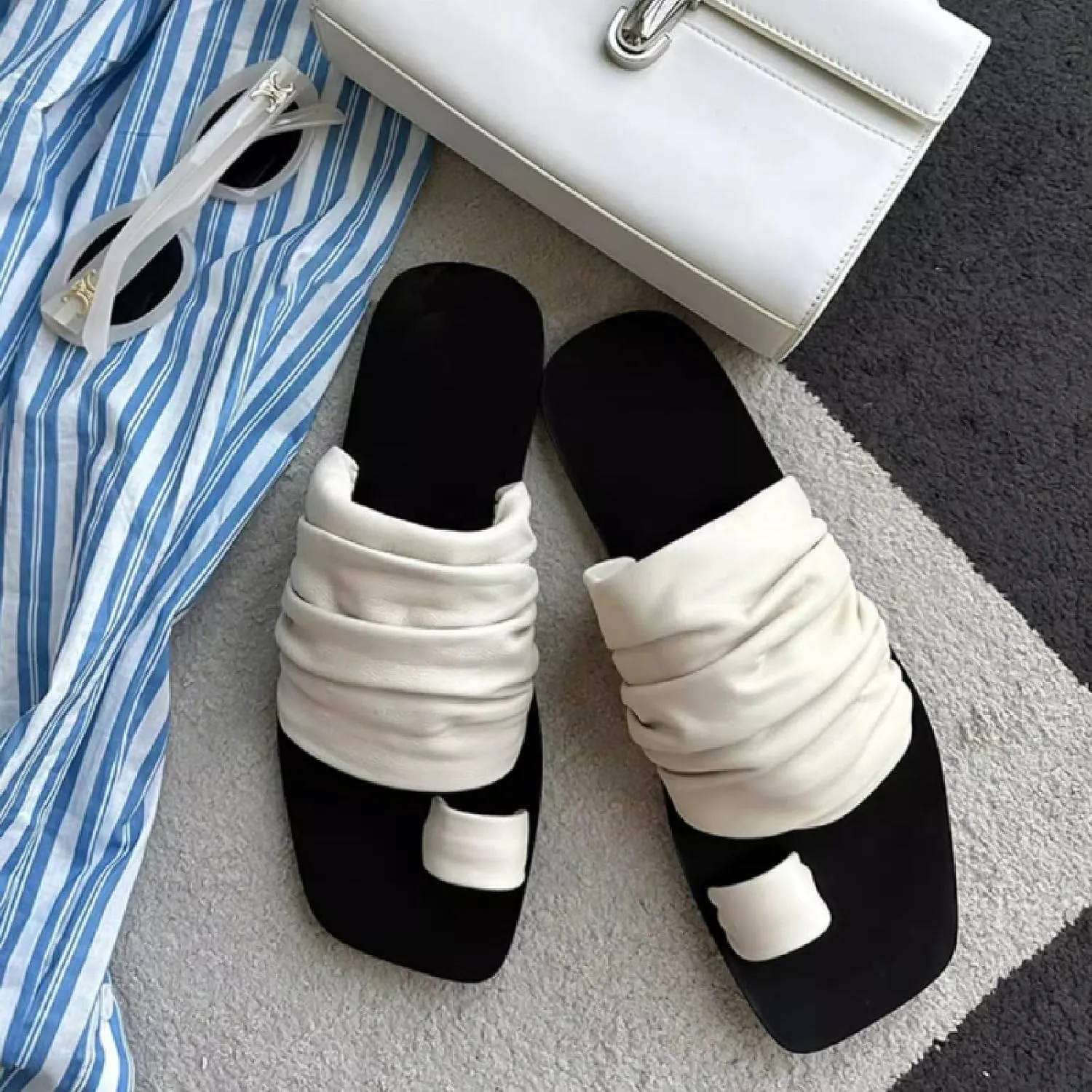 Women's Pleated Leather Toe Ring Flats Sandals Fashion Comfort Open Square Toe Low Block Heel Slip-on Clip Toe Slides Summer Daily Beach Slippers