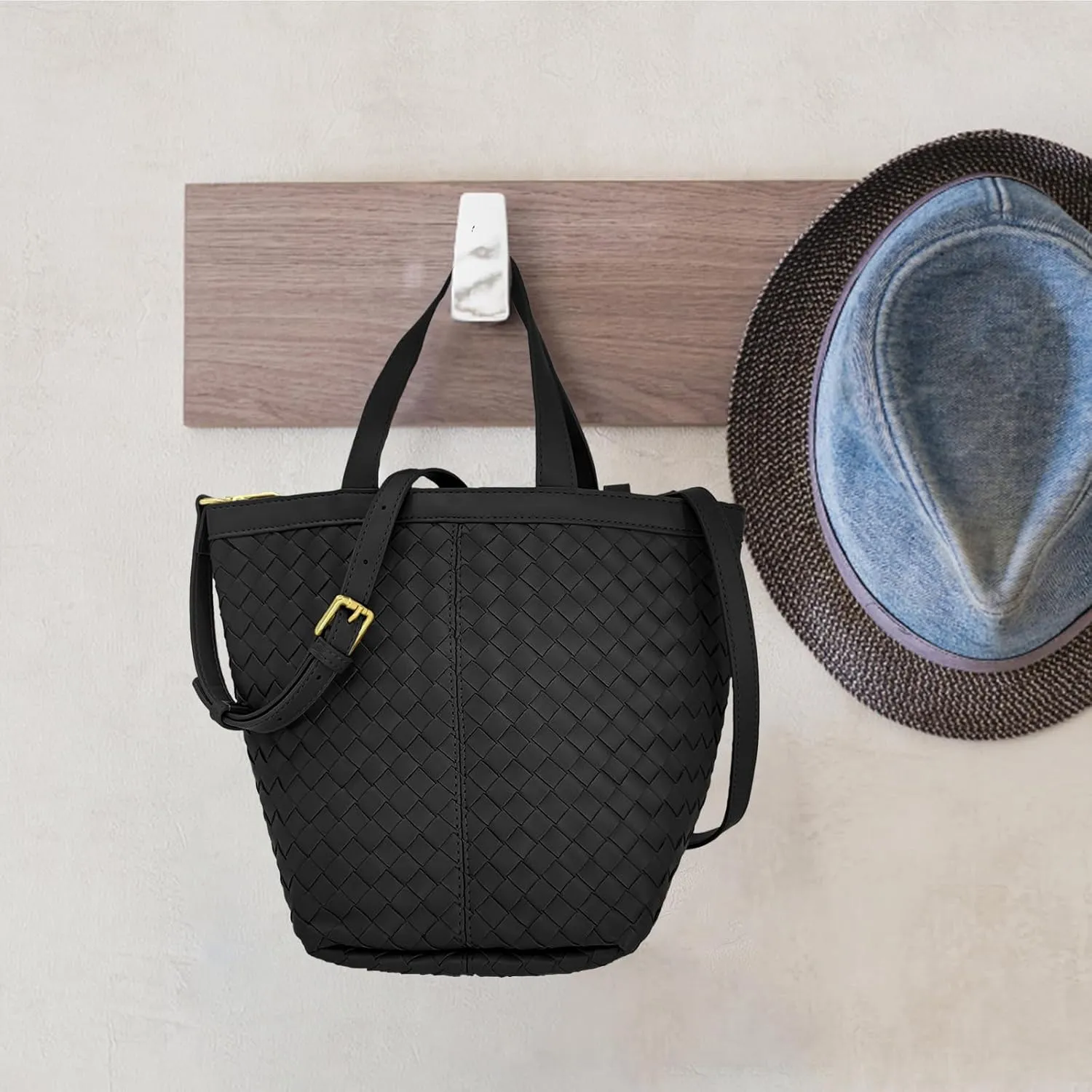 Woven Bucket Bag for Women, Boho Vegan Leather Crossbody Bag with Adjustable Strap
