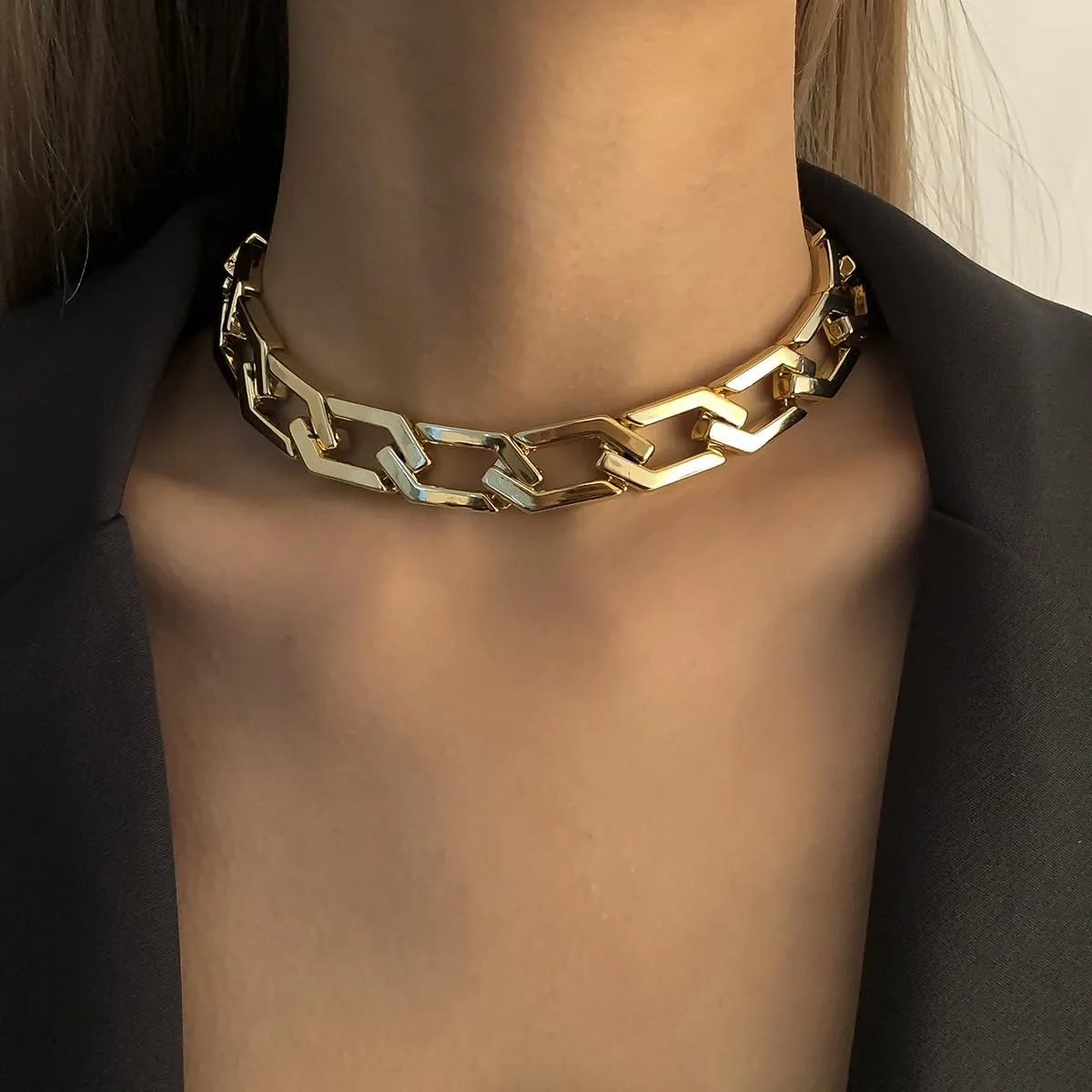 YOOESTORES82 Chunky Gold Cuban Chain Choker Necklaces,Trendy Punk Hip Hop Style Link Chain Necklaces,Dainty Exaggerated Accessories Jewelry Gifts for Women